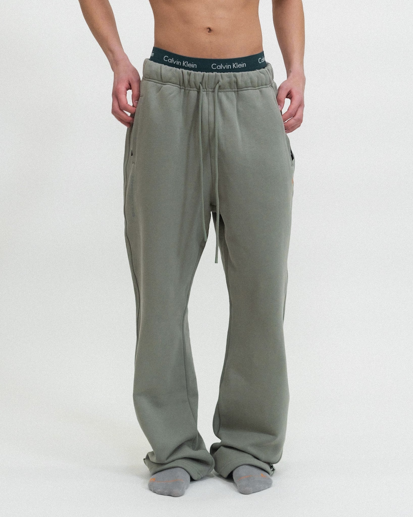 Unsorted xDawn of time sweatpant