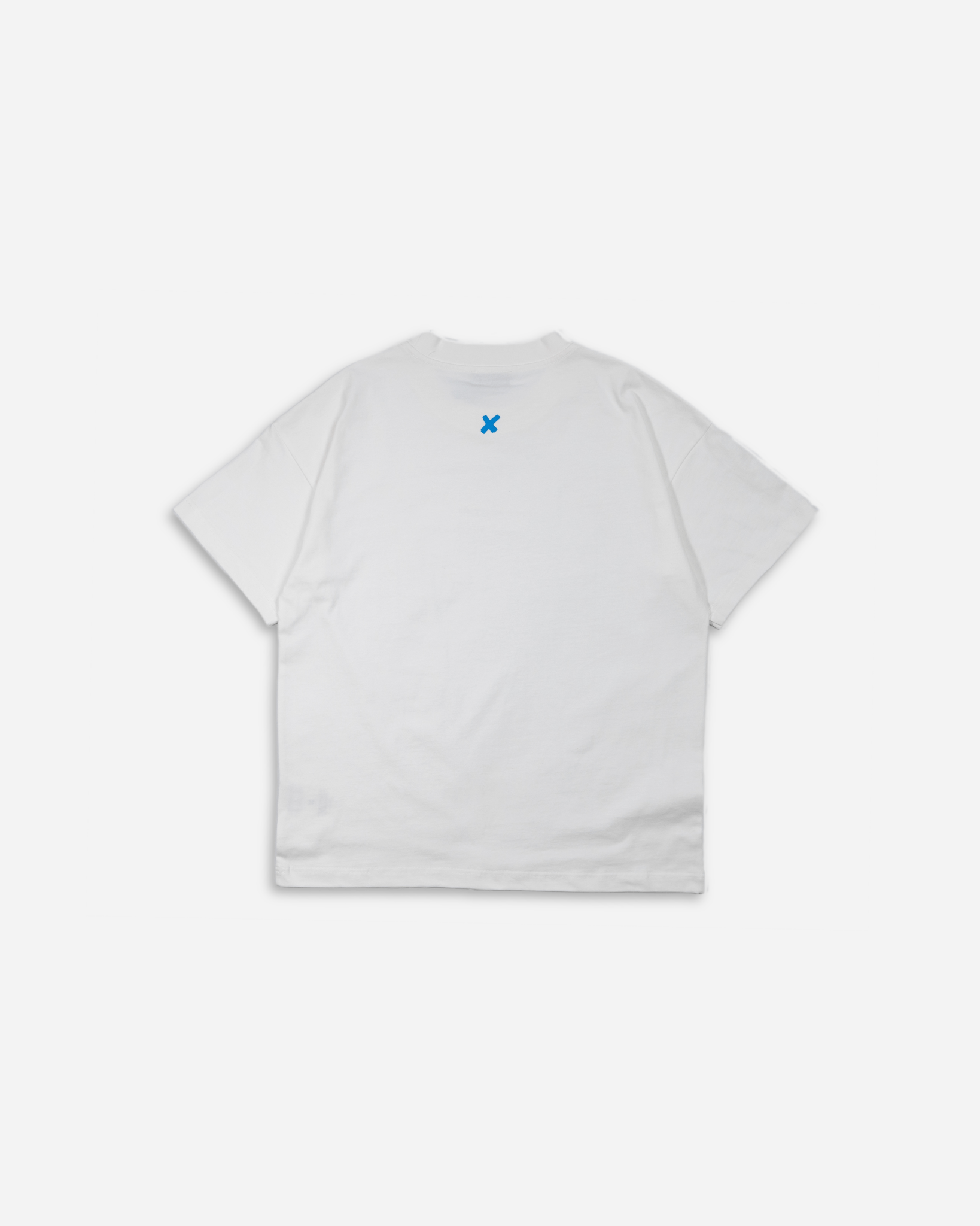 EMBOSSED LOGO T-SHIRT - Unsorted x